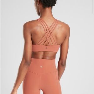 NWT Athleta Hyper Focused Bra